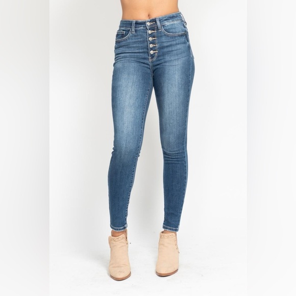 Judy Blue Full Size High Rise Button Fly Skinny Jeans Plus Size - Picture 1 of 15